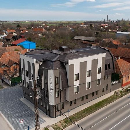 Garni Hotel Imperium Subotica Exterior foto
